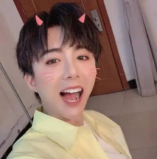 【微信头像】刘宇宁