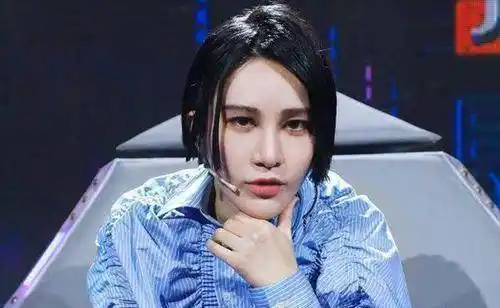 李现张艺兴青涩照差距大,唯独她不像同一人_魏大勋_变化_妻子