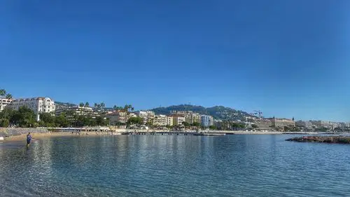 戛纳戛纳老港好玩吗,戛纳戛纳老港景点怎么样_点评_评价【携程攻略】