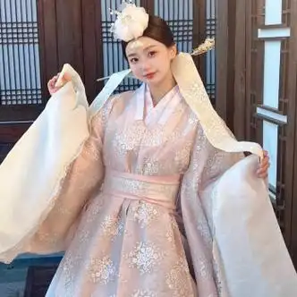 凌卡戚韩国延吉公主小姐宫廷古装女结婚礼服大长今传统韩服朝鲜舞演出