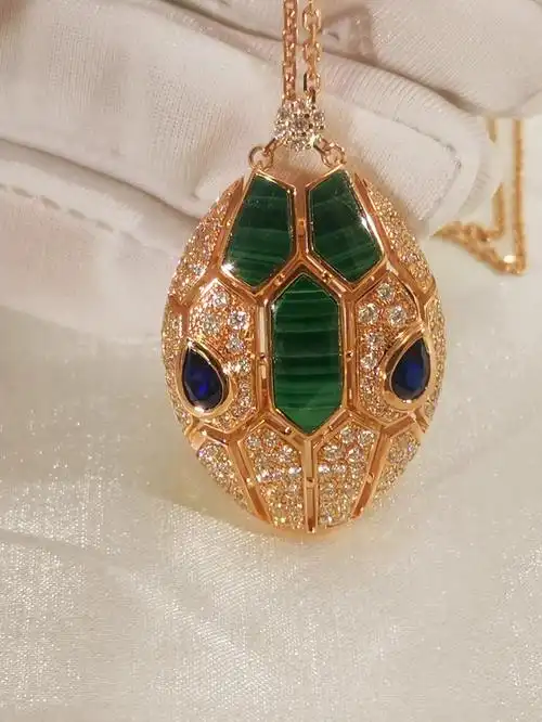 宝格丽灵蛇蛇头项链