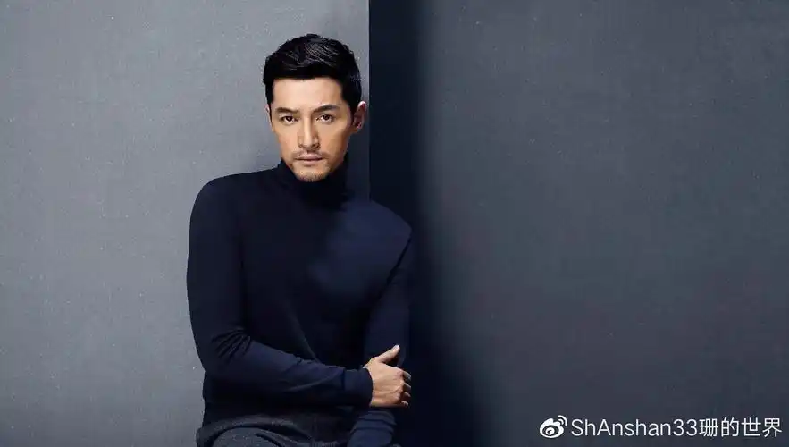 彭于晏37岁我信,胡歌37我也信,他:巧了我也是,网友:谁信啊