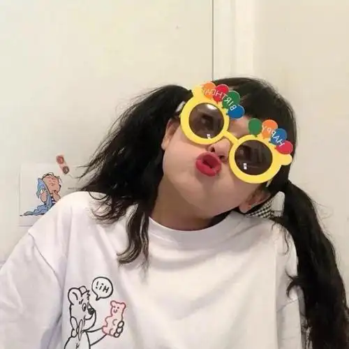 女生 搞怪 头像