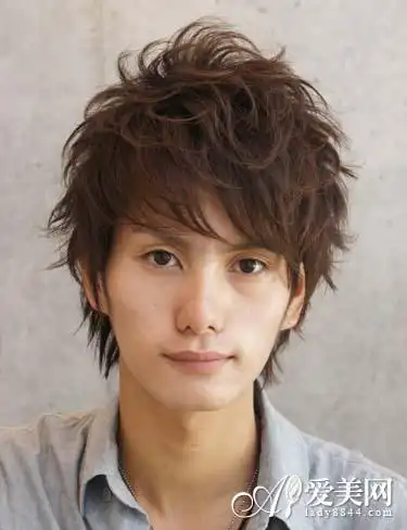 2015男生短发图片男生个性的烫发发型8,最新男士烫发发型大全 时尚