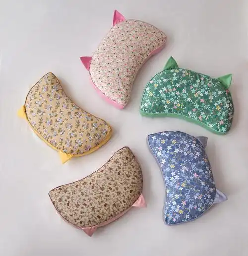 78床品分享猫耳朵荞麦枕头好像有点好看