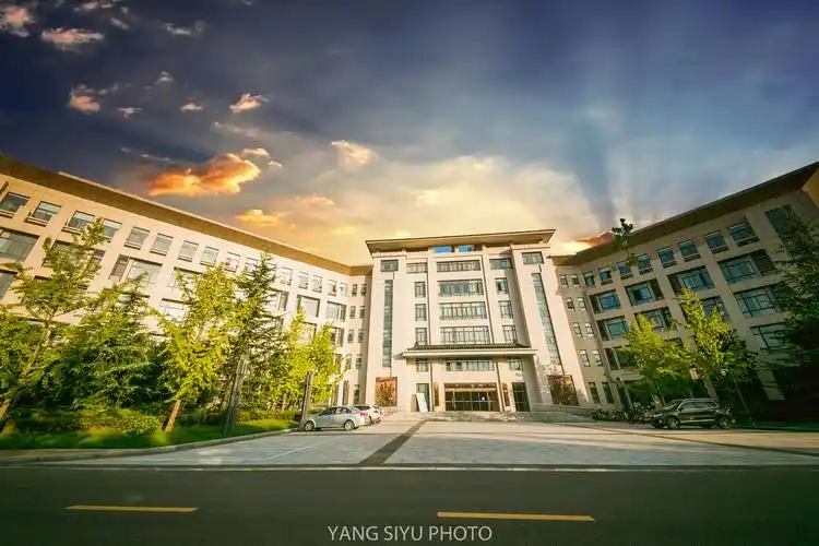 陕西师范大学风景图