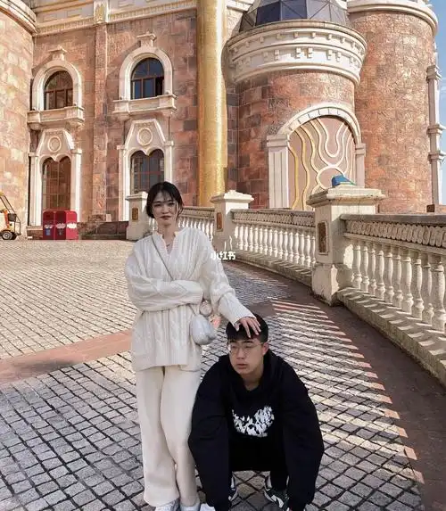 163&186身高差情侣氛围感照07