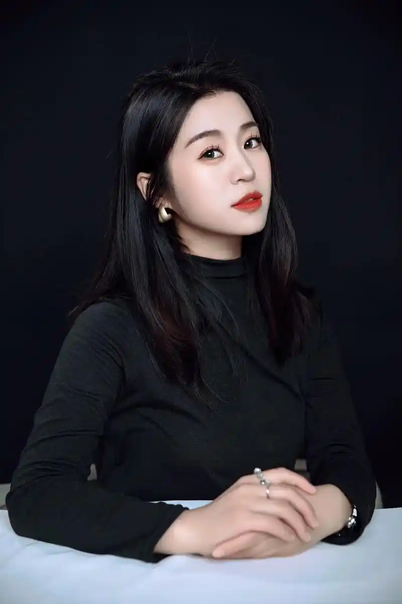 福鼎宫时尚肖像.#肖像写真 #肖像 #情绪 #形象照拍摄 - 抖音