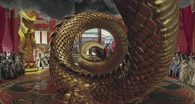 徐克的手笔是金龙和四大天王那里(金龙出现真是让人眼前一亮啊!