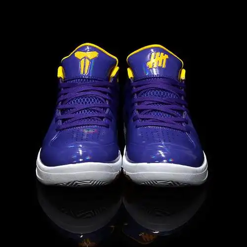 纯原科比曼巴精神2白金科比4代美国队5运动实战大码男篮球鞋学生鞋潮