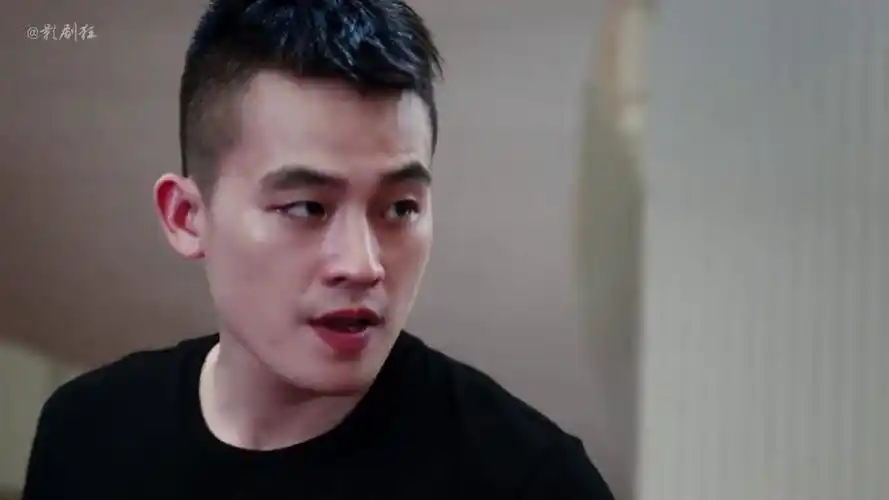 《黑白禁区》欧豪高燃打戏,我本桀骜少年臣!