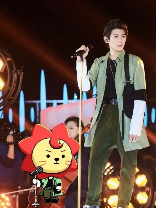 「tfboys」「分享」210410 王源x莱阳不完全统计的同框,父子两人真的