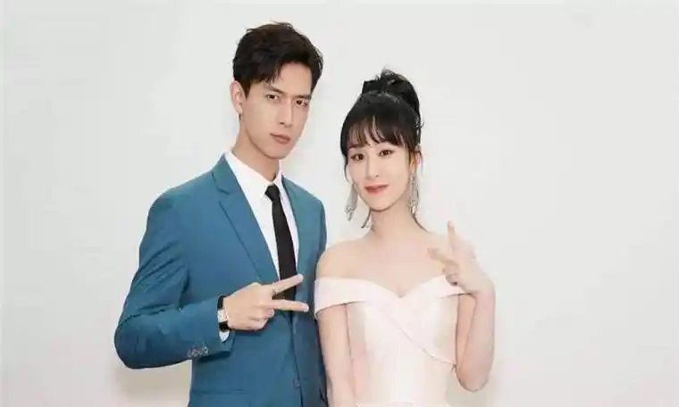 原创李现连续3年为杨紫送生日祝福童颜夫妇售后真甜张一山直接被杨紫