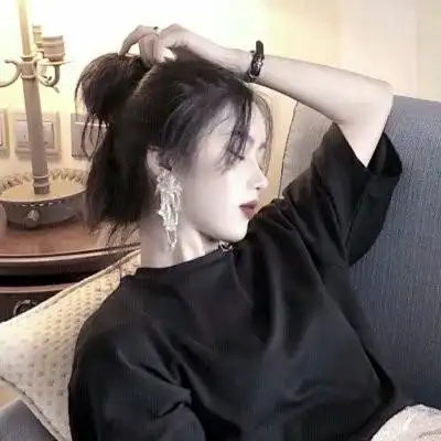 丸子头女生可爱头像