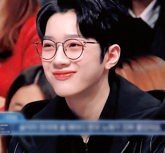 赖冠霖与神秘女性亲密约会曝光