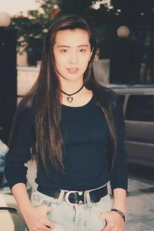 80年代女港星被我扒了个精光