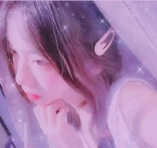 ins温柔仙气的女生头像少女心仙气女生头像我们走得很慢连幸福都着急