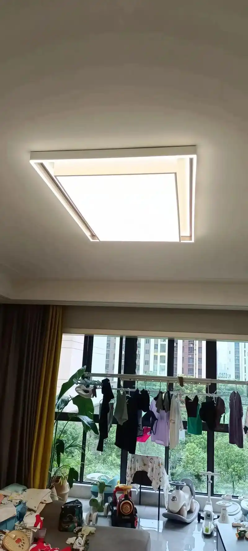 设计感:雷士灯具通常具有现代简约的 - 抖音