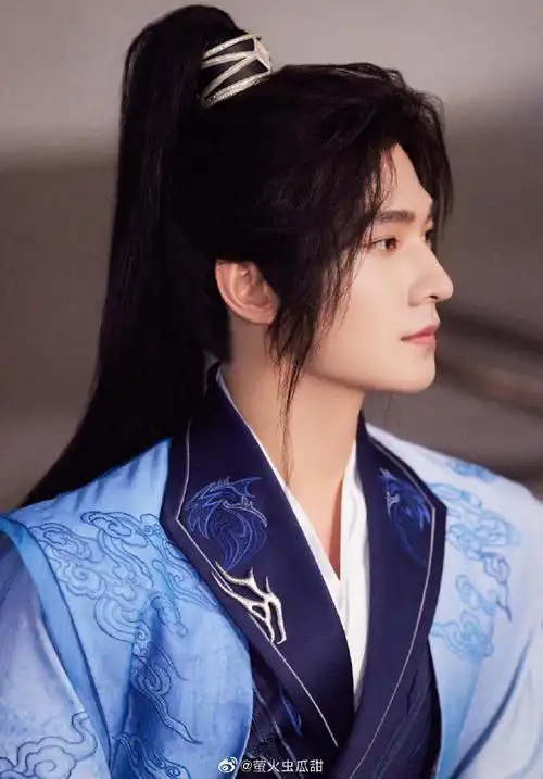 杨洋新古装造型有多绝