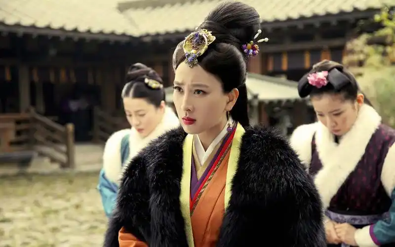 高清晰孙俪-《芈月传》古装电视剧影视壁纸下载