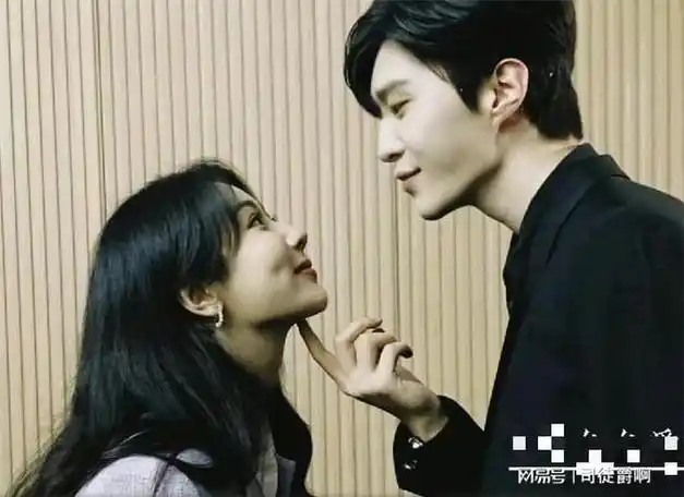 夏雨|秦俊杰|张雪迎|张艺兴|女明星_网易订阅