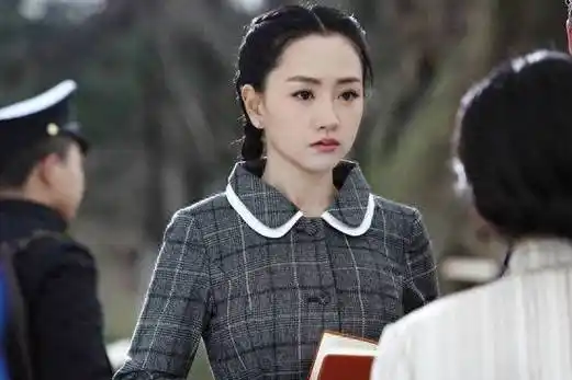 现代篇一,徐颖——《爱的创可贴》二,陈默默——《明天你好》三,九九