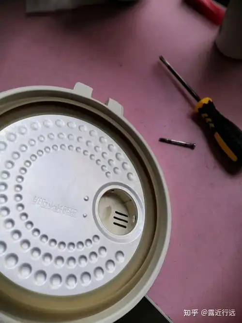 普通电饭锅密封圈的拆卸清洗安装