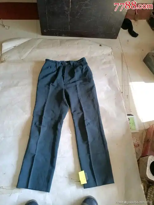 怀旧老式前开门裤