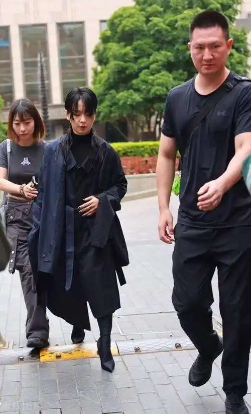 周笔畅这身材,这才是尤物啊!