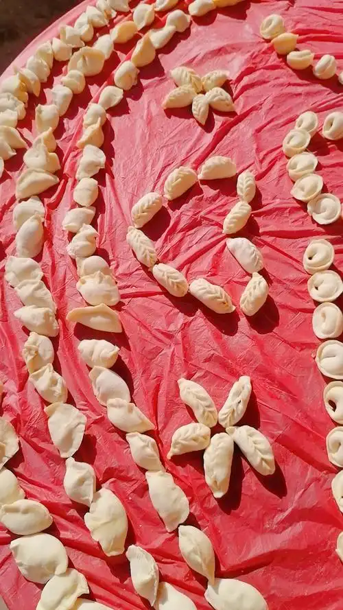 我包的饺子做了美丽的爱心装饰