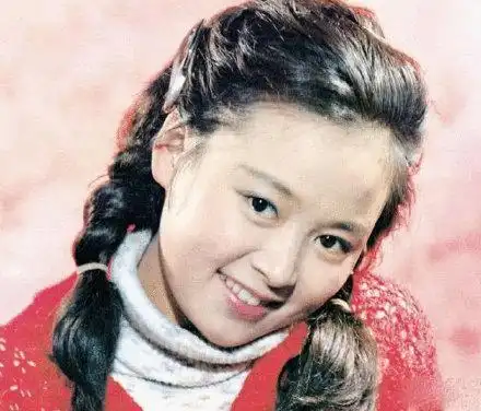 老照片中的明星们陈冲刘晓庆都是颜值担当六小龄童是真的很帅