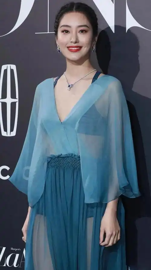 杨采钰大美女高清大图