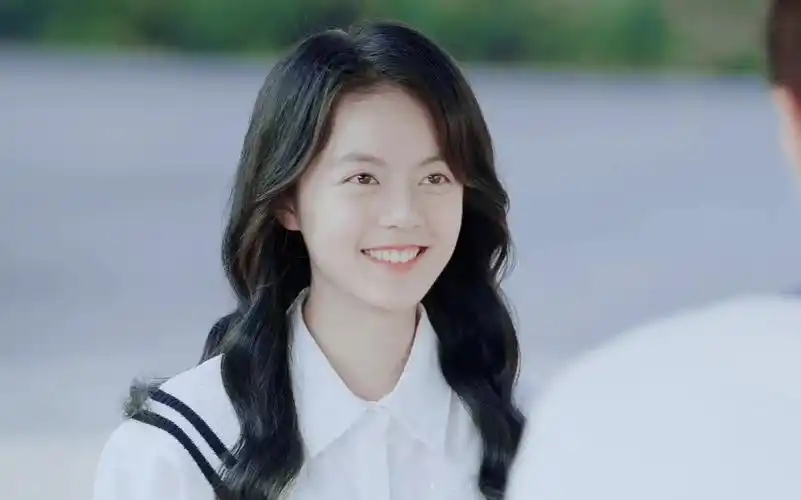 16岁的漂亮甜甜妹宝谁不爱赵今麦夏淼淼个人向圈住你