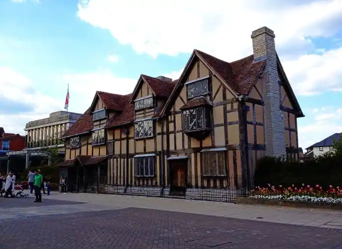 stratford-upon-avon 莎士比亚故居