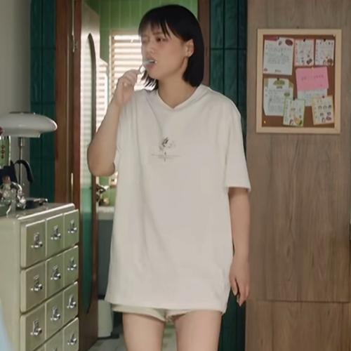 原版烟火人家马思纯李衣锦同款短袖t恤圆领字母印花上衣女衣服潮