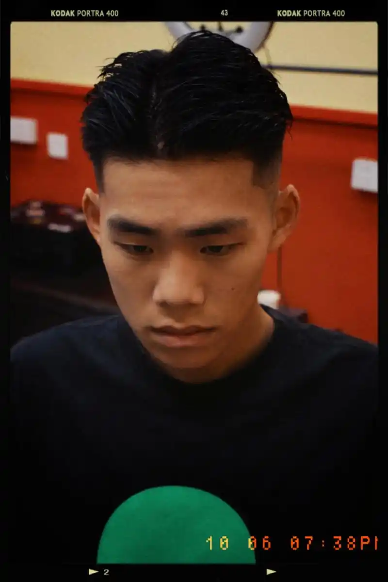 男生发型 #侧背头 #三七侧背 #图文来了 #发型设计 @dou 上热