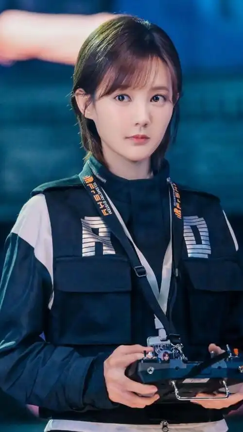 我的时代,你的时代 艾情 李一桐 - 堆糖,美图壁纸兴趣社区