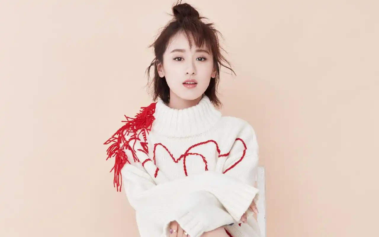 首页 桌面壁纸 大陆明星 袁冰妍鬼马俏皮时尚写真图片高清壁纸