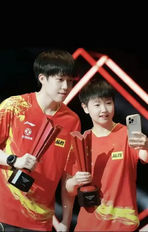 我喜欢的是王楚钦和孙颖莎 而不是冠军的王楚钦和孙颖莎  #王 - 抖音