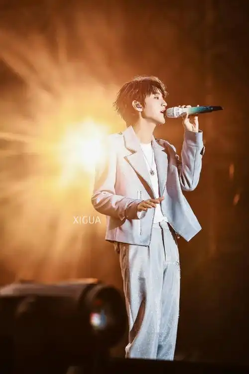 tfboys十周年演唱会登阿里财报#分享一些十周年舞台上美神王俊凯的