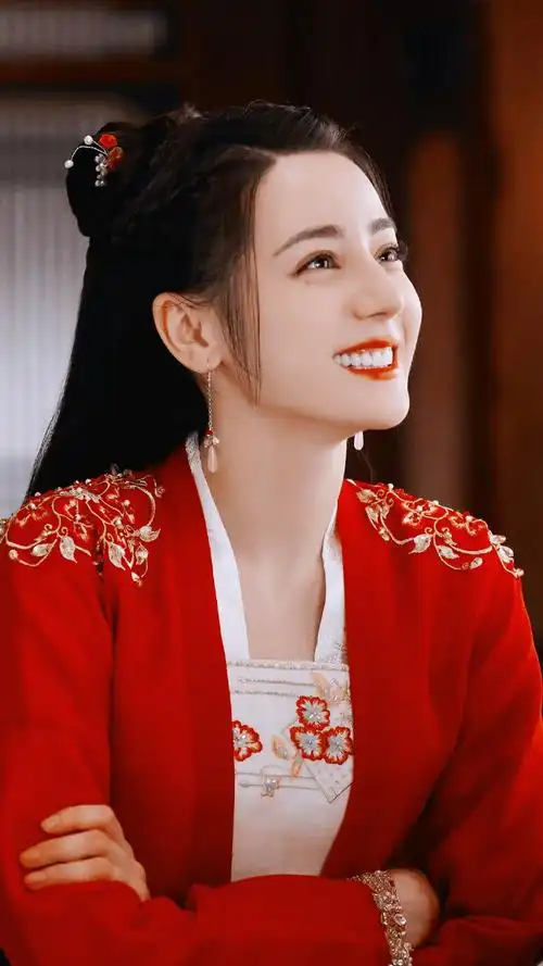 任安乐红衣vs迪丽热巴红衣##迪丽热巴红衣古装vs现代装