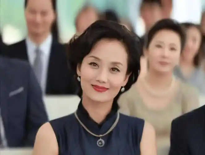 三位饰演"阔太太"的女演员,越老越漂亮,气质也相当好_李颖_王姬