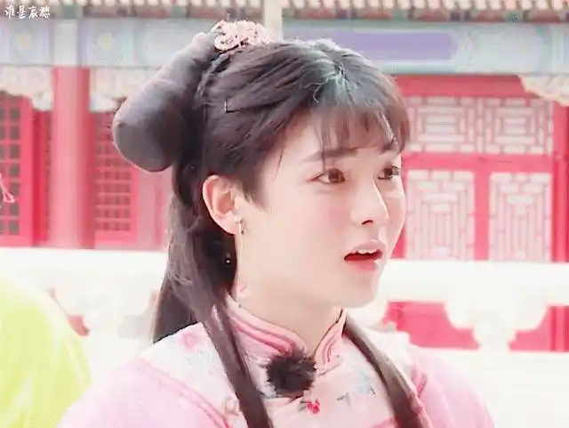 原创当男演员穿上女装弄好了是雌雄莫辨弄不好就是奇葩乱斗