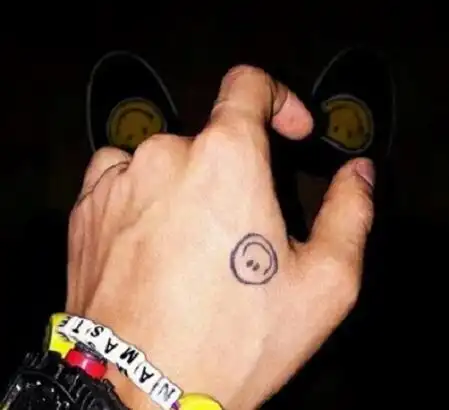 他的各个纹身的含义解析(2)_日韩星闻_明星-超级明星