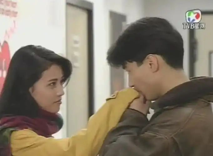 周海媚佳人离世太匆匆