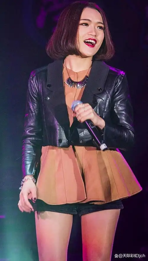 庄心妍,中国内地流行乐女歌手