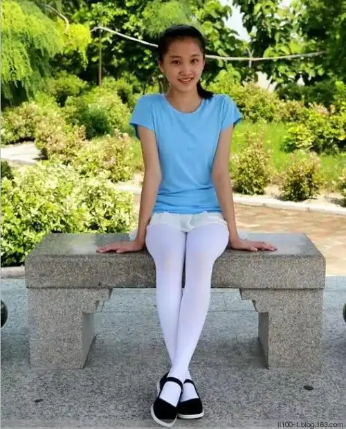 【布鞋情怀】现代版熟女穿布鞋的魅力b(162p)