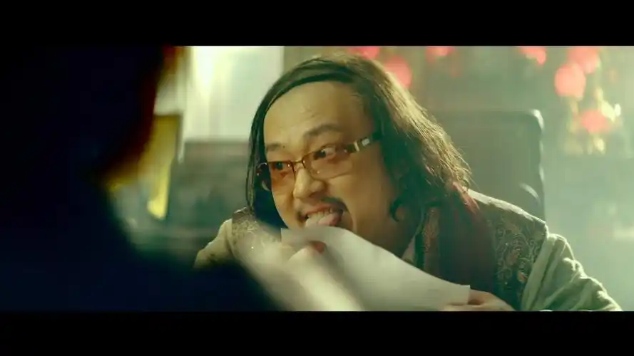 发布于 22 小时前 · 8036 次播放喜剧电影喜剧核武器土鳖搞笑英语课