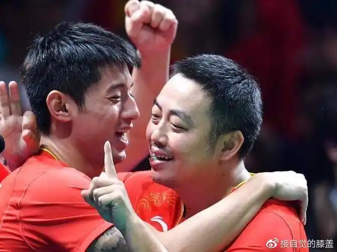 显然,李晓霞提前退役和丁宁,国家队女队主教练孔令辉有关系.