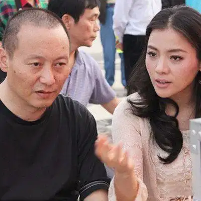 陈思思老公高远曝光 为香港影业公司著名的英俊小生